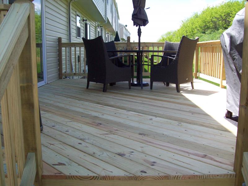 deck,blough contracting,washington pa,724-531-1145,www.bloughcontracring.com