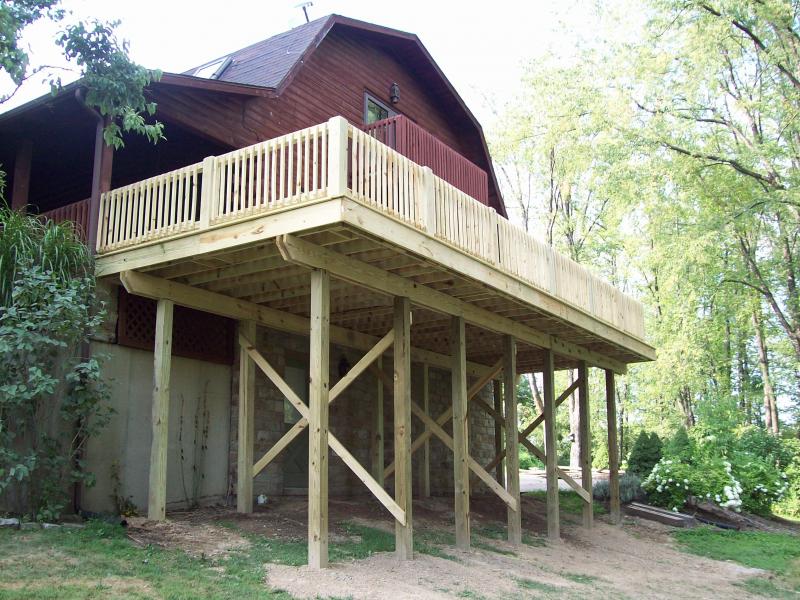 deck,blough contracting,washington pa. 724-531-1145,www.bloughcontracting.com